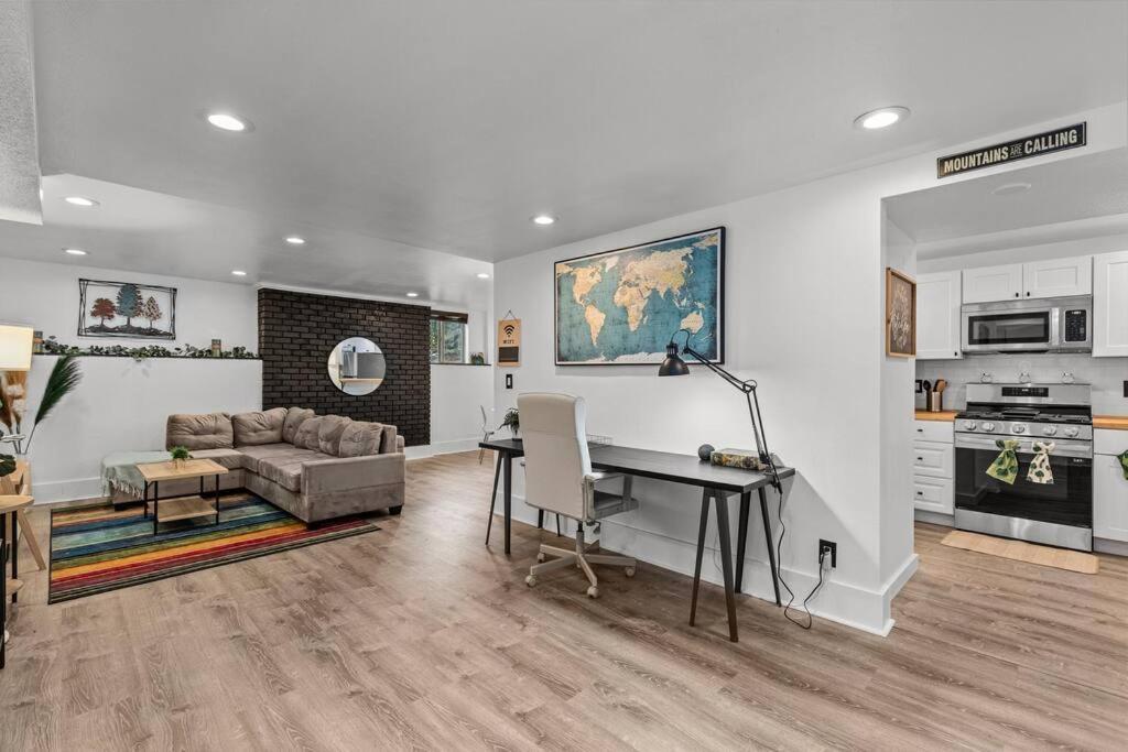 Apartamento Pacific Nw Gem W/Hot-Tub 15 Minutes Airport. Auburn Exterior foto